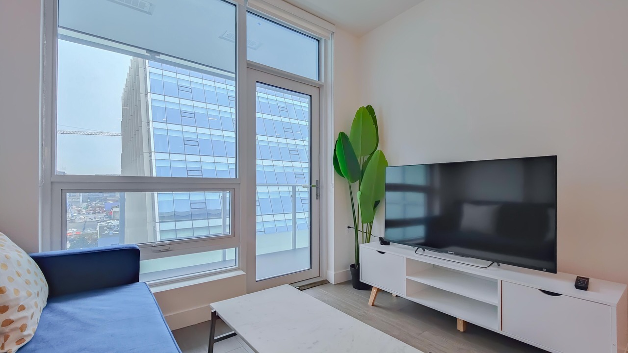 Photo of Livingroom in Richmond City Centre