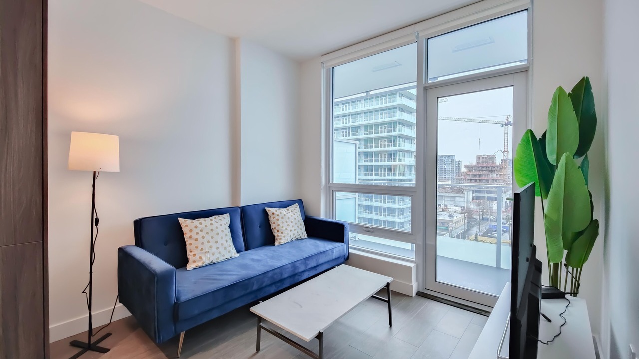 Photo of Livingroom in Richmond City Centre