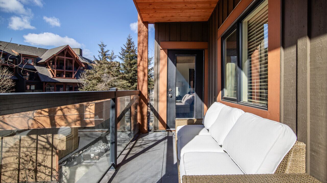 Photo of Patio Balcony in Canmore