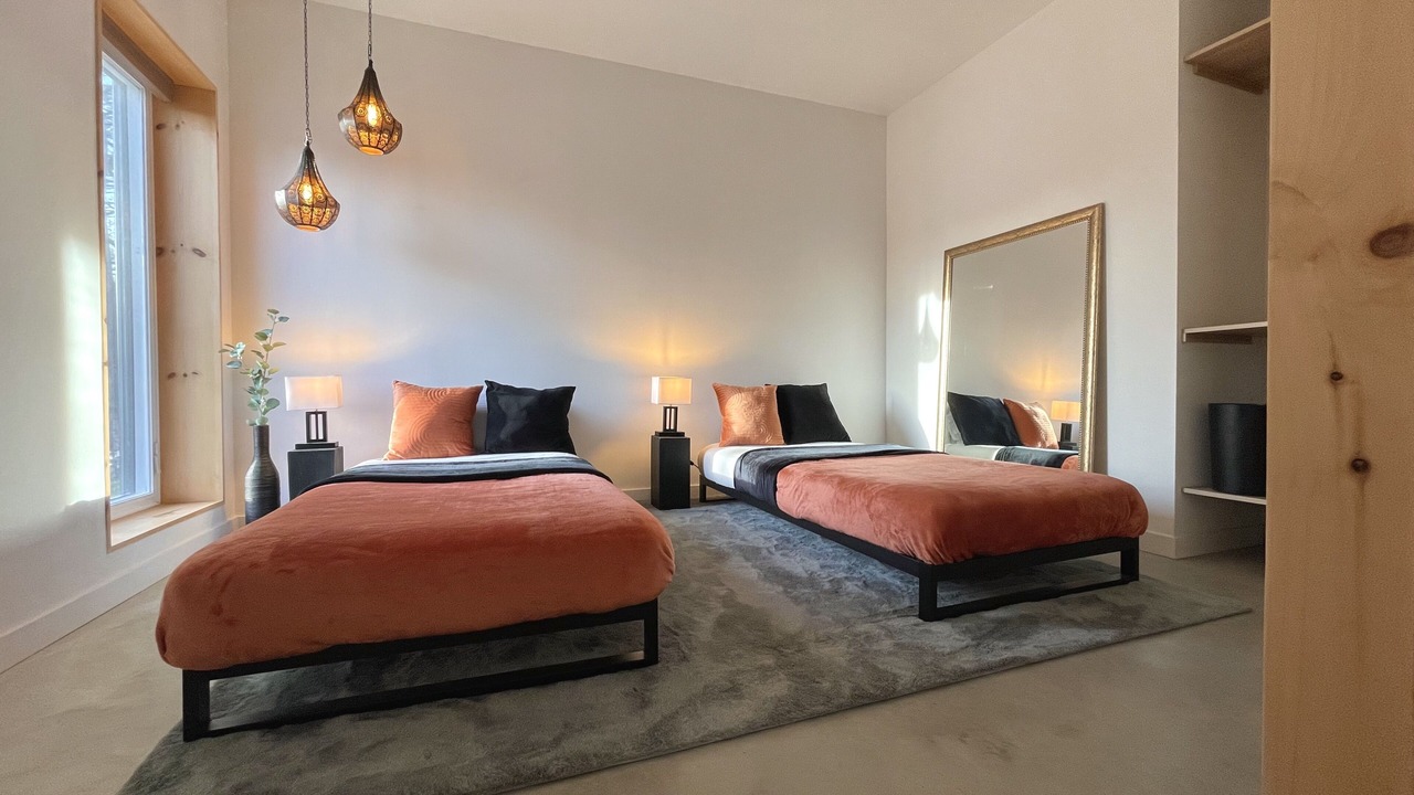 Photo of Bedroom in Les Collines-de-l'Outaouais Regional County Municipality