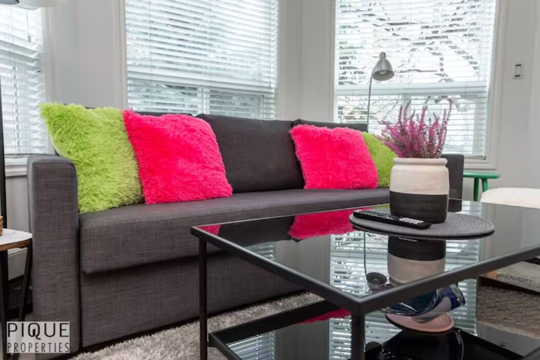 Photo of Livingroom in Downtown Edmonton