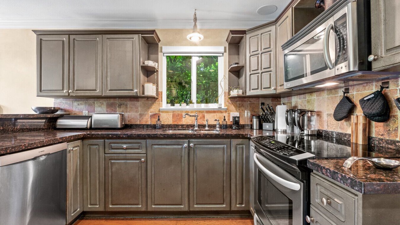 Photo of Kitchen in Riley Park