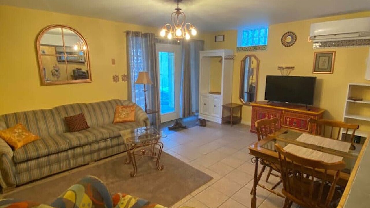 Photo of Livingroom in Castlegar