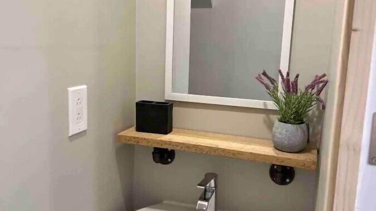 Photo of Bathroom in Ham Nord