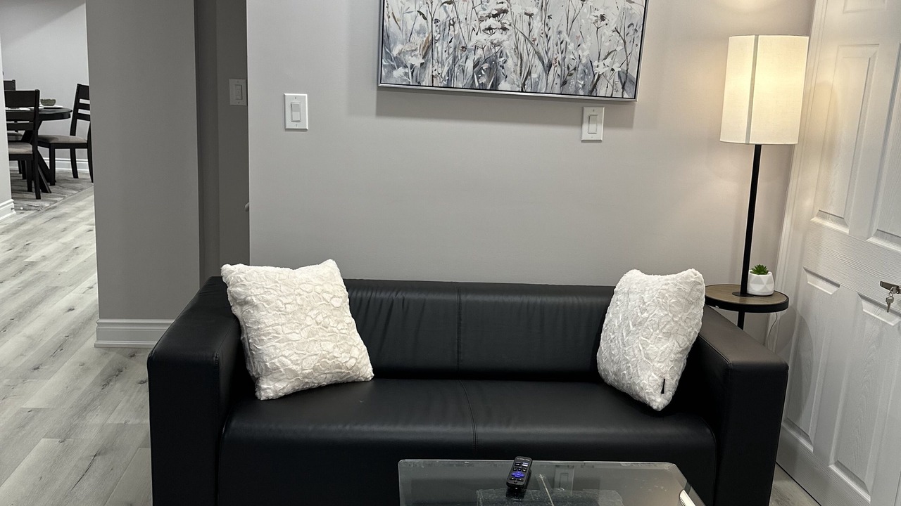 Photo of Livingroom in Innisfil