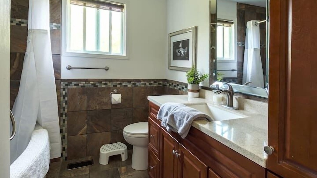 Photo of Bathroom in Picton