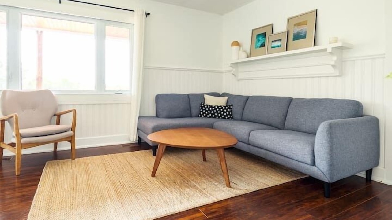 Photo of Livingroom in Picton