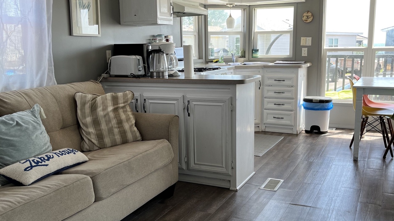 Photo of Livingroom in Sherkston