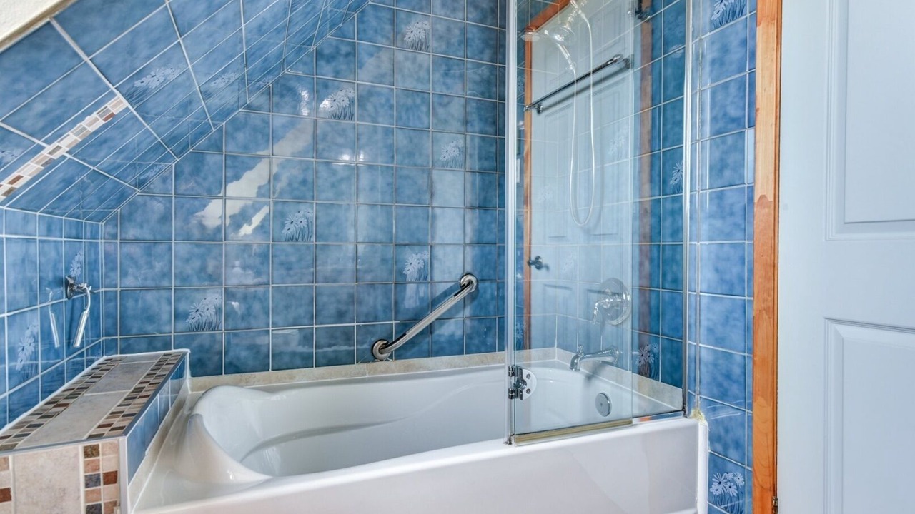 Photo of Bathroom in St. Jerome