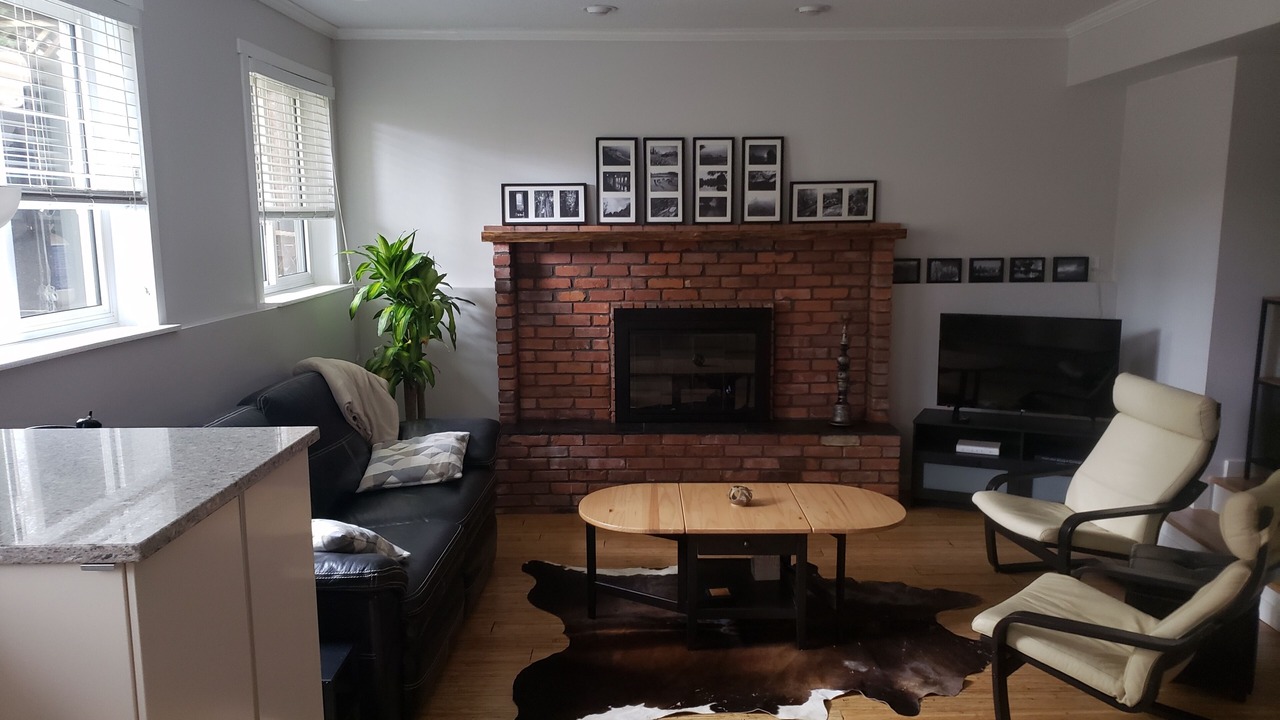 Photo of Livingroom in Kitsilano