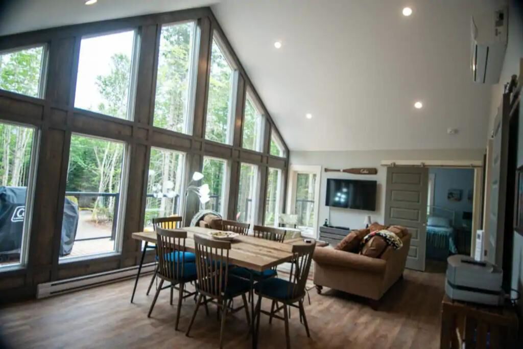 Photo of Livingroom in Park Corner