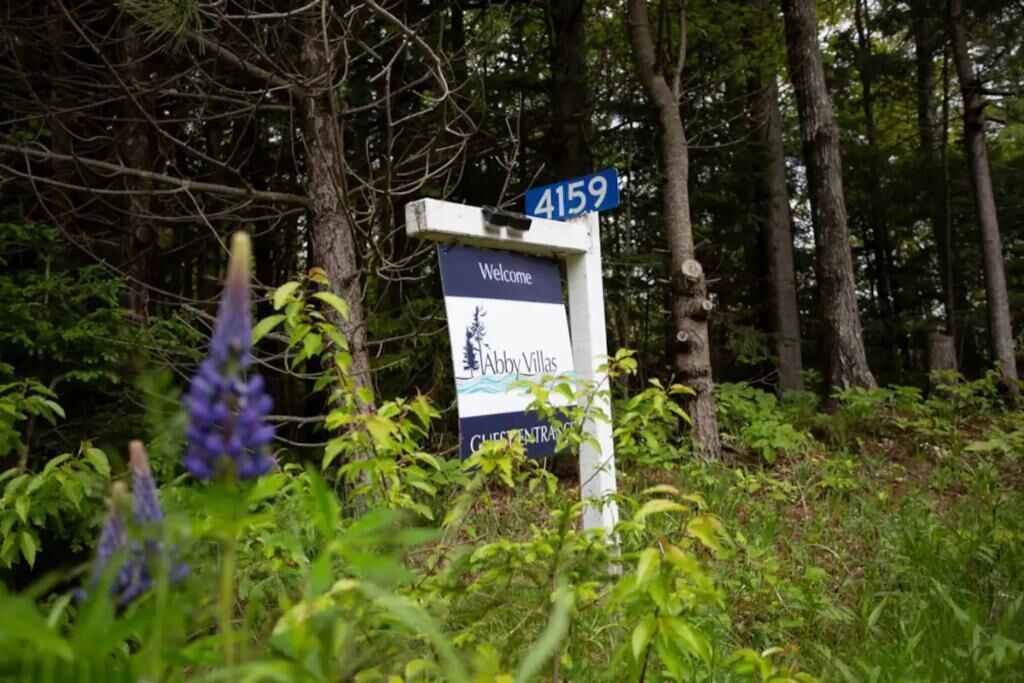 Photo of Outdoor in Park Corner