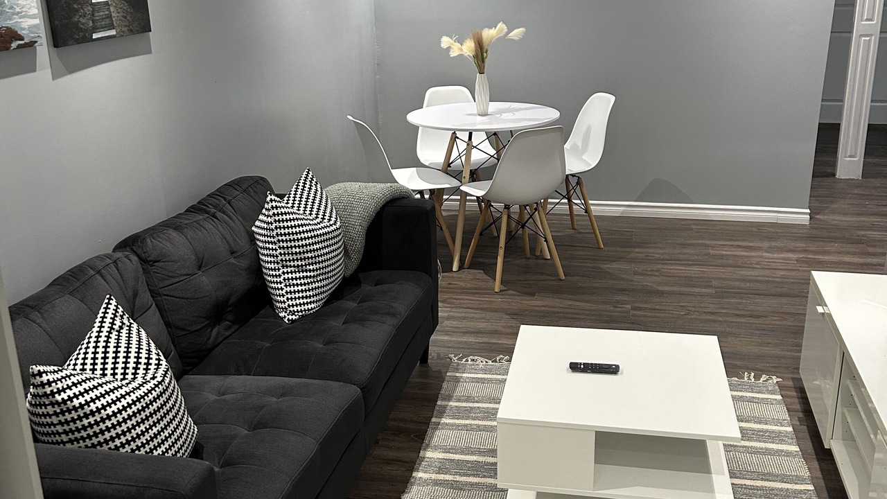 Photo of Livingroom in Brampton