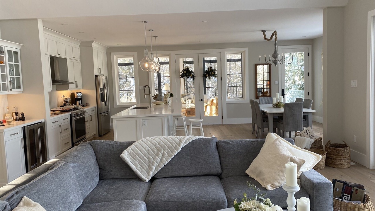 Photo of Livingroom in Dysart et al