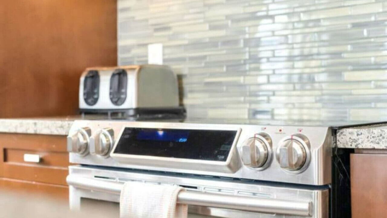 Photo of Kitchen in Harrison Hot Springs