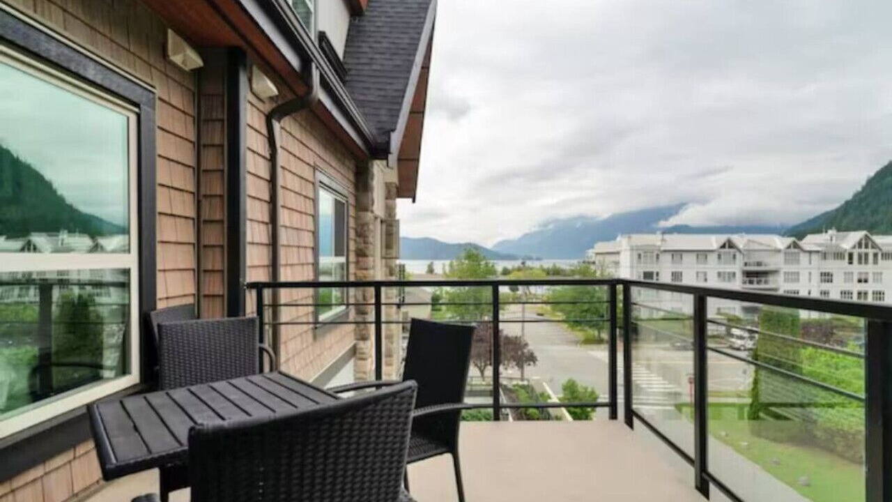 Photo of Outdoor in Harrison Hot Springs