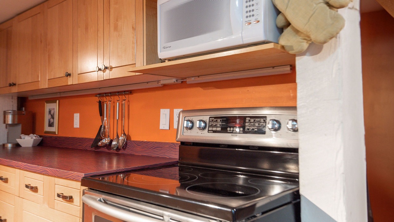 Photo of Kitchen in Shawnigan Lake