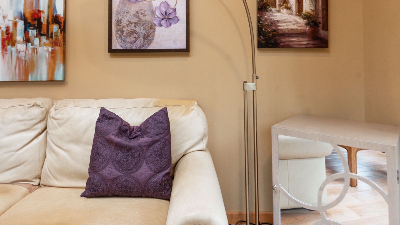 Photo of Livingroom in Shawnigan Lake