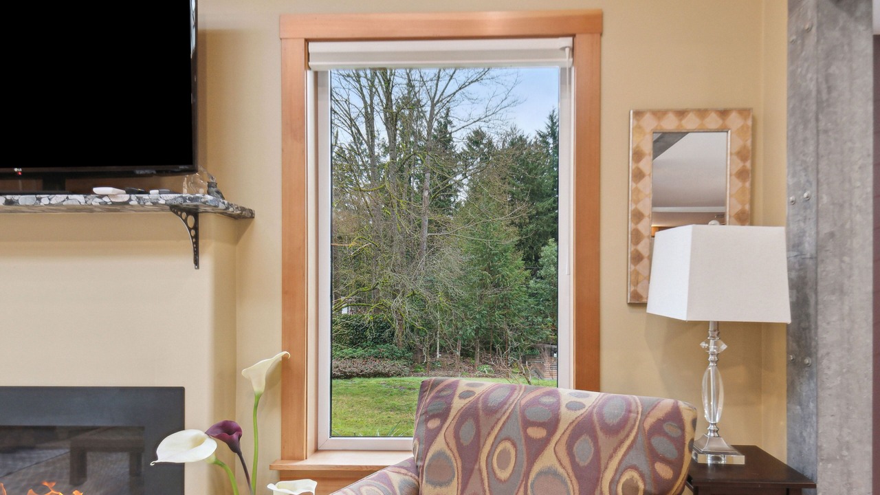Photo of Livingroom in Shawnigan Lake