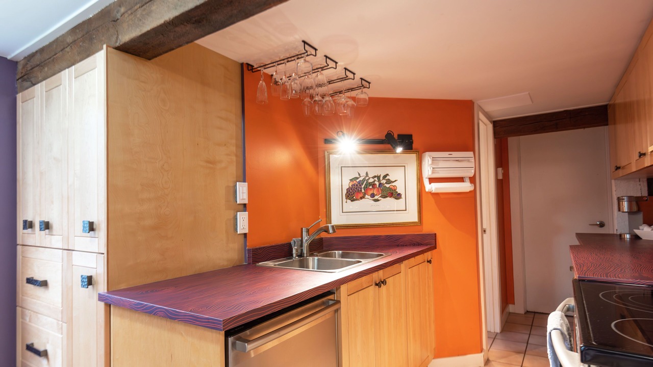 Photo of Kitchen in Shawnigan Lake