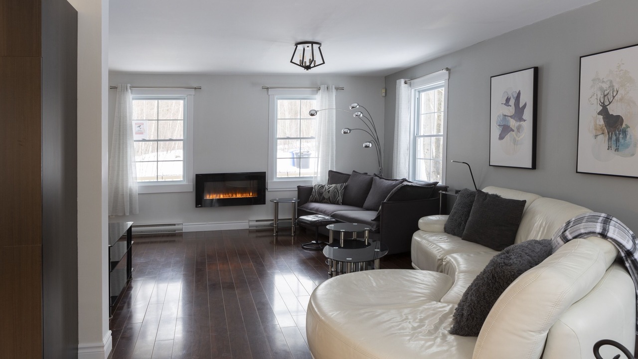 Photo of Livingroom in Sutton