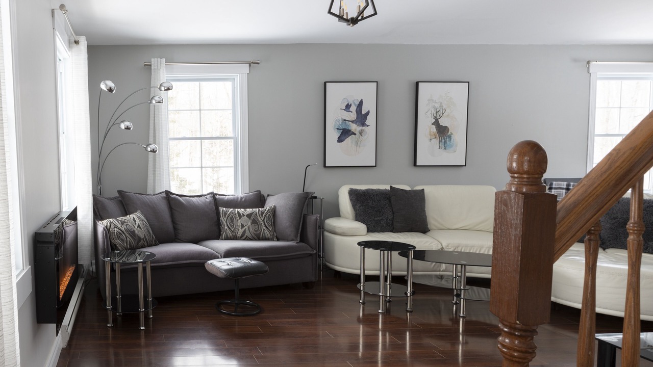 Photo of Livingroom in Sutton