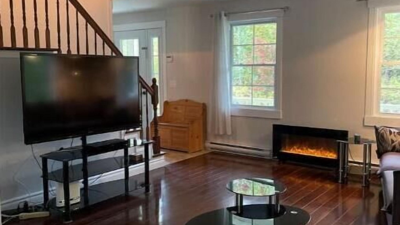 Photo of Livingroom in Sutton