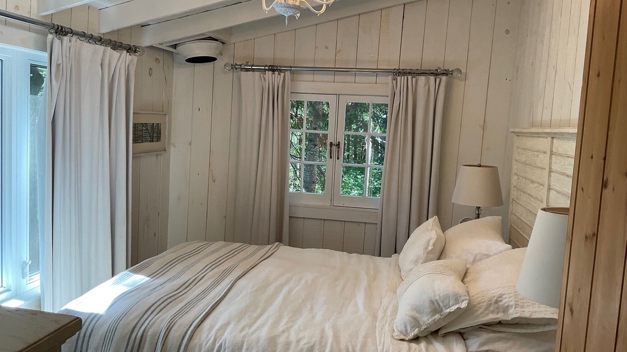 Photo of Bedroom in Washago