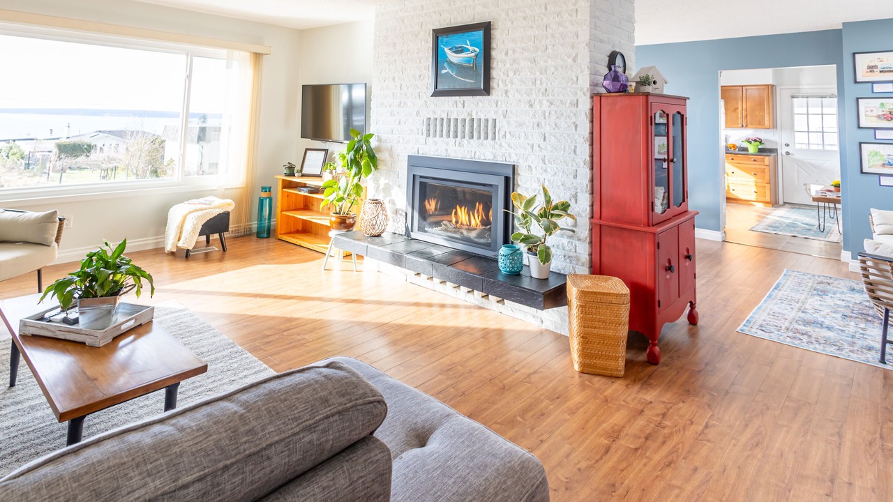 Photo of Livingroom in Powell River