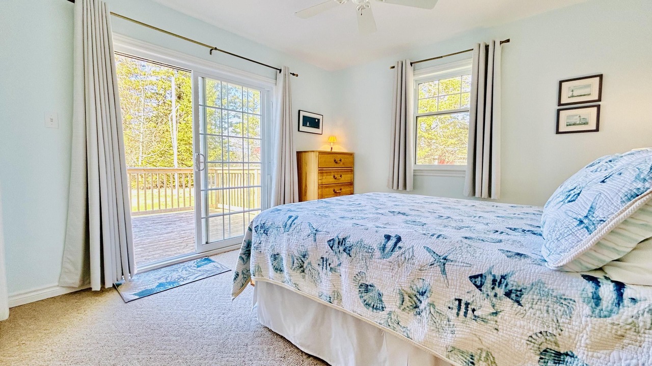 Photo of Bedroom in Clinton