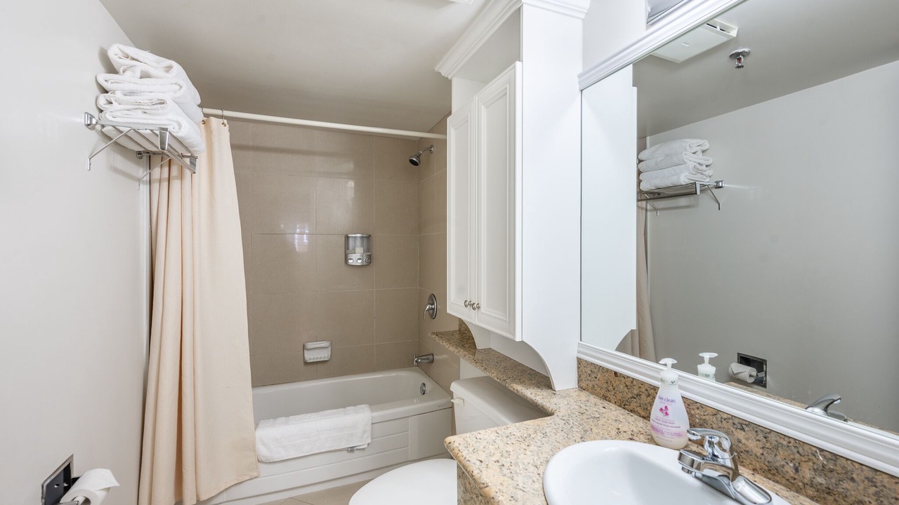 Photo of Bathroom in Saint-Sauveur