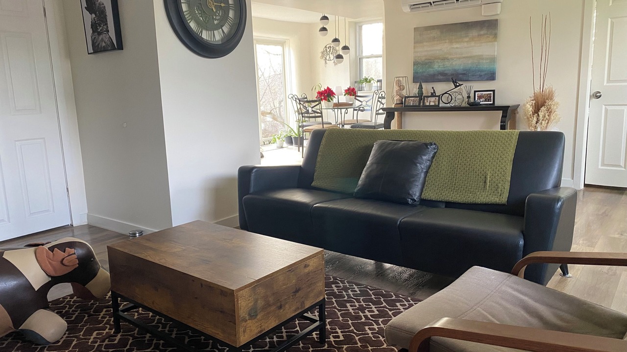 Photo of Livingroom in Louth