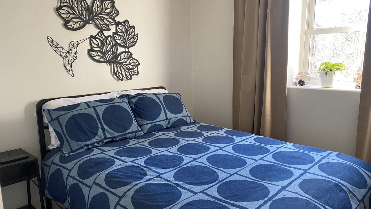 Photo of Bedroom in Louth