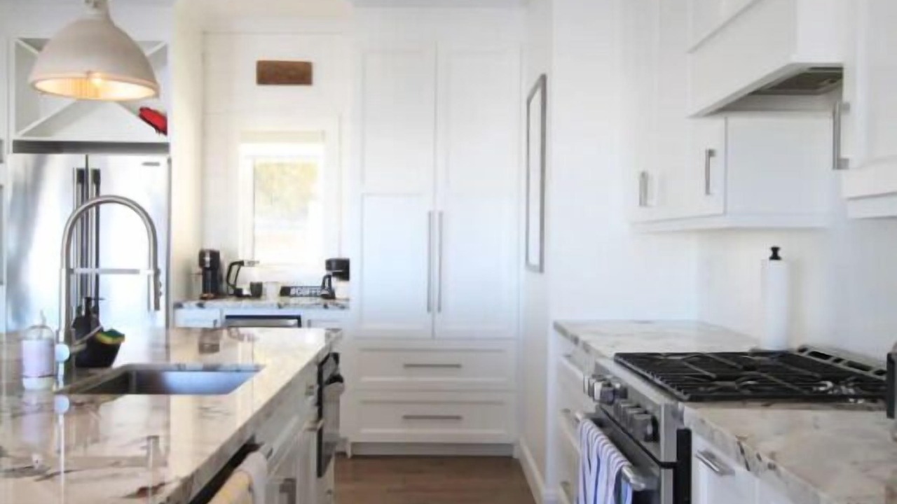 Photo of Kitchen in Big Bay Point
