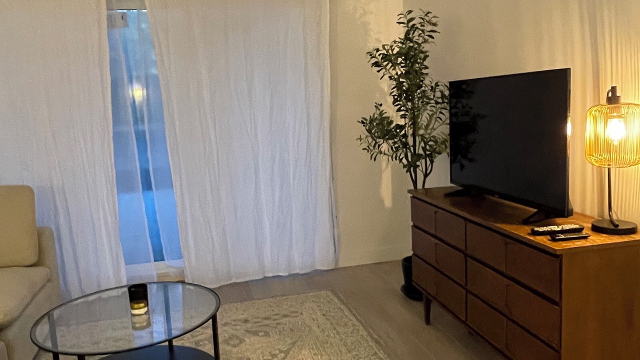 Photo of Livingroom in Fairview