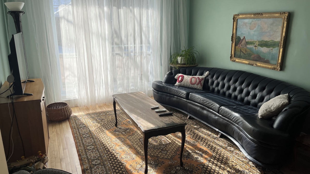 Photo of Livingroom in Sault-au-Recollet