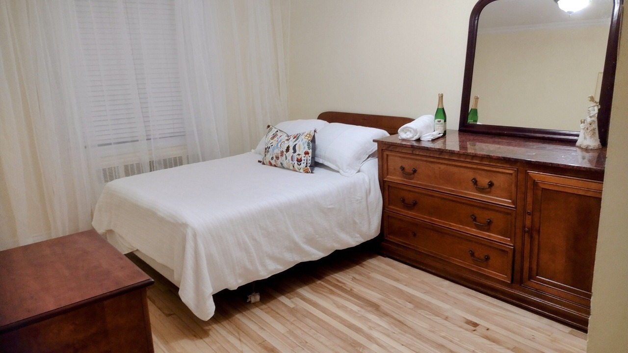 Photo of Bedroom in Sault-au-Recollet