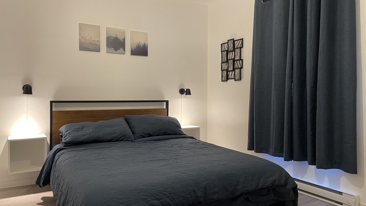 Photo of Bedroom in Mandeville