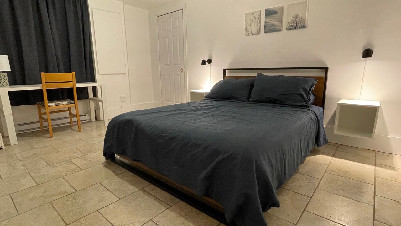 Photo of Bedroom in Mandeville