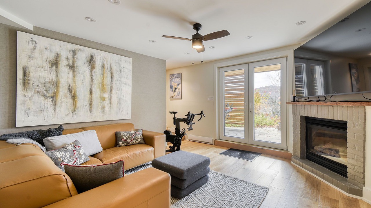 Photo of Livingroom in Mont-Tremblant Village