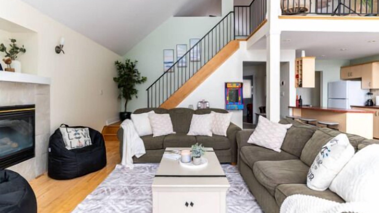 Photo of Livingroom in Springwater