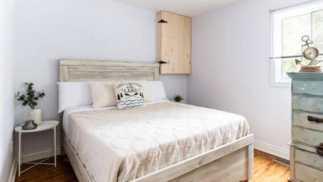 Photo of Bedroom in Springwater