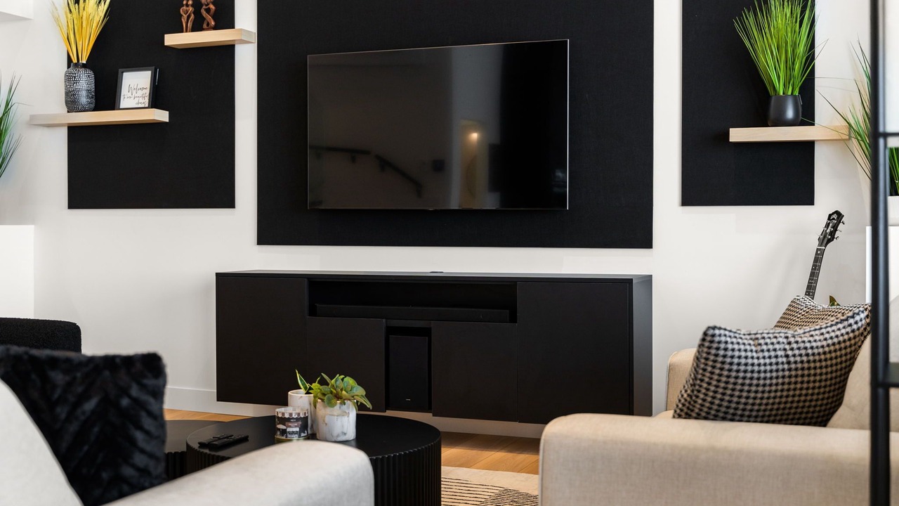 Photo of Livingroom in White City