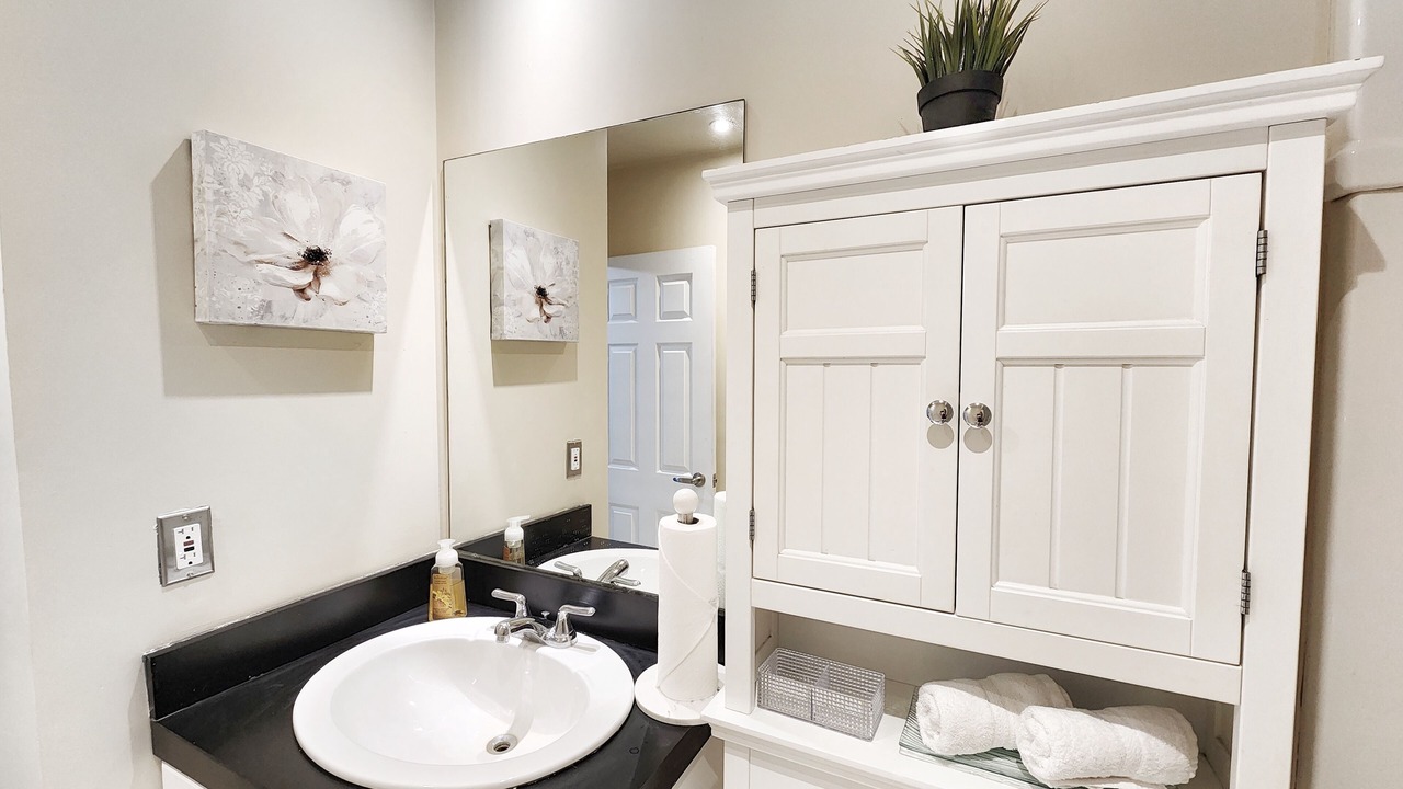 Photo of Bathroom in Fonthill