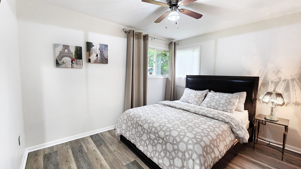 Photo of Bedroom in Fonthill
