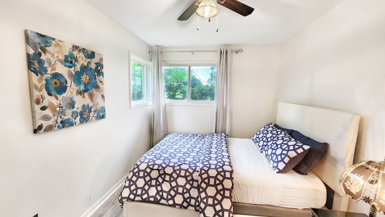 Photo of Bedroom in Fonthill