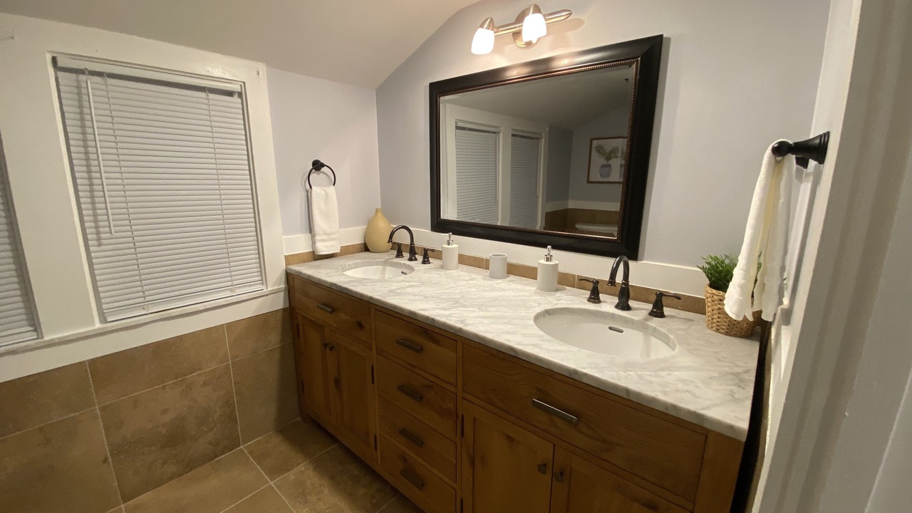 Photo of Bathroom in Leamington