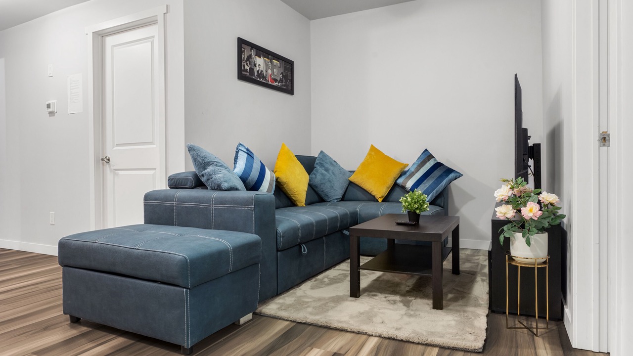 Photo of Livingroom in Calgary