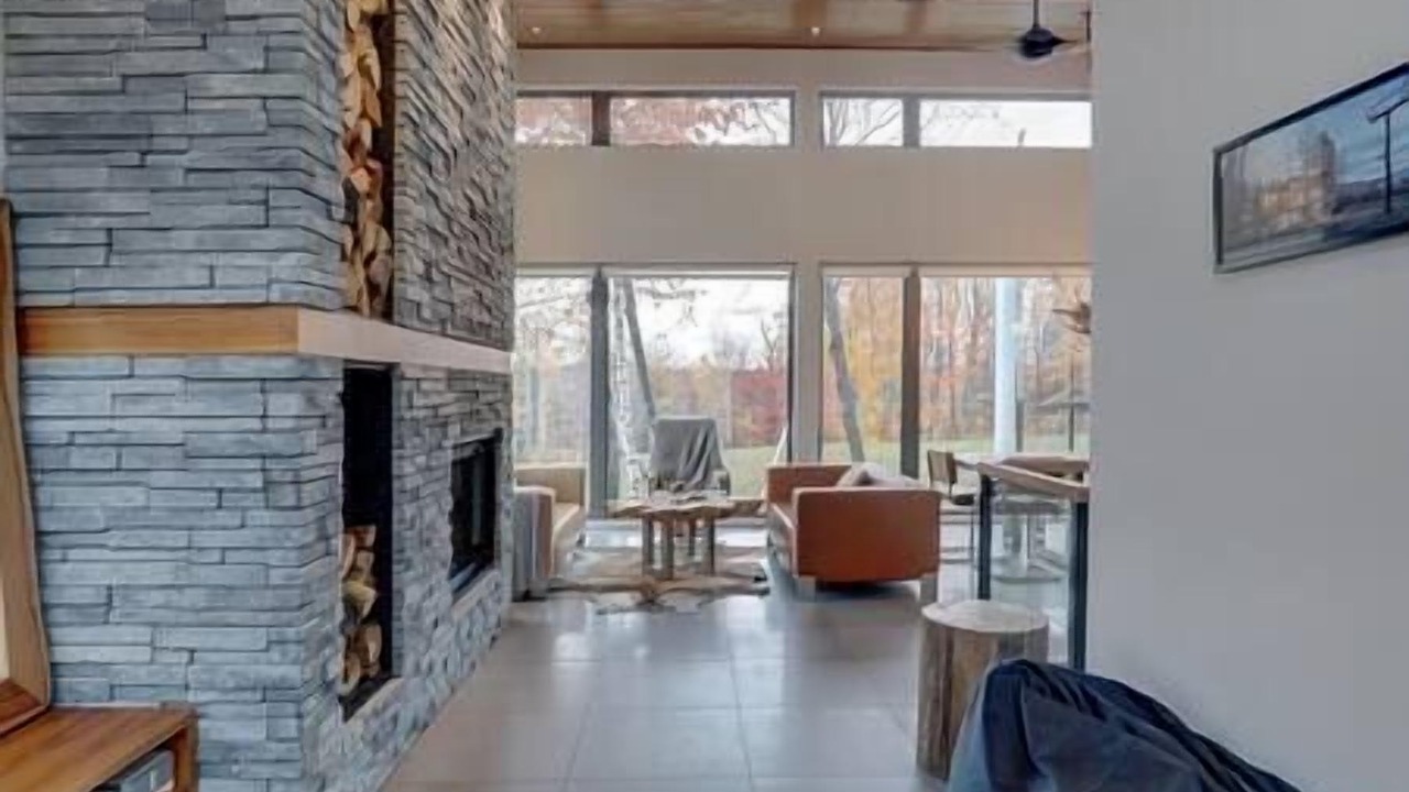 Photo of Bedroom in Owl's Head Ski Resort