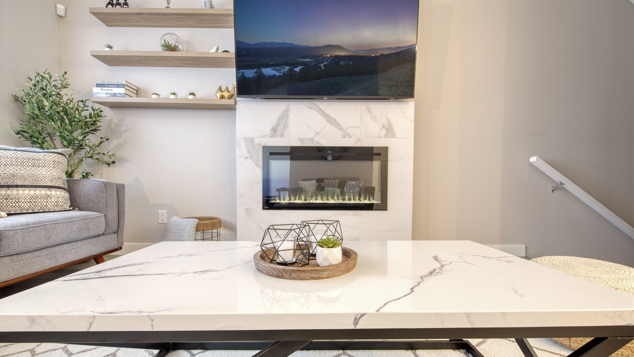 Photo of Livingroom in East Kootenay